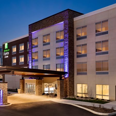 Holiday Inn Express & Suites - Cincinnati Ne - Red Bank Road By Ihg Екстериор снимка