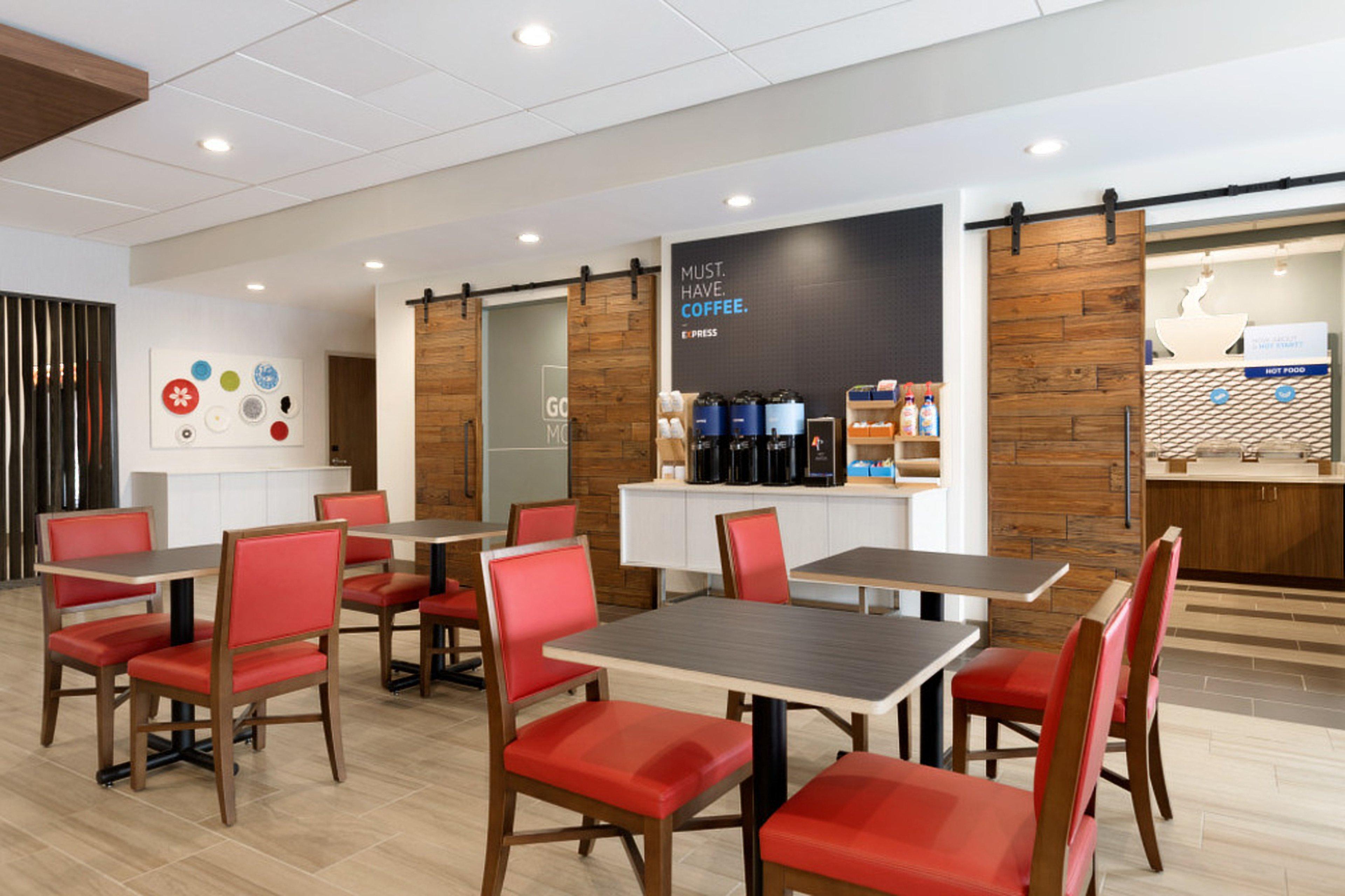 Holiday Inn Express & Suites - Cincinnati Ne - Red Bank Road By Ihg Екстериор снимка