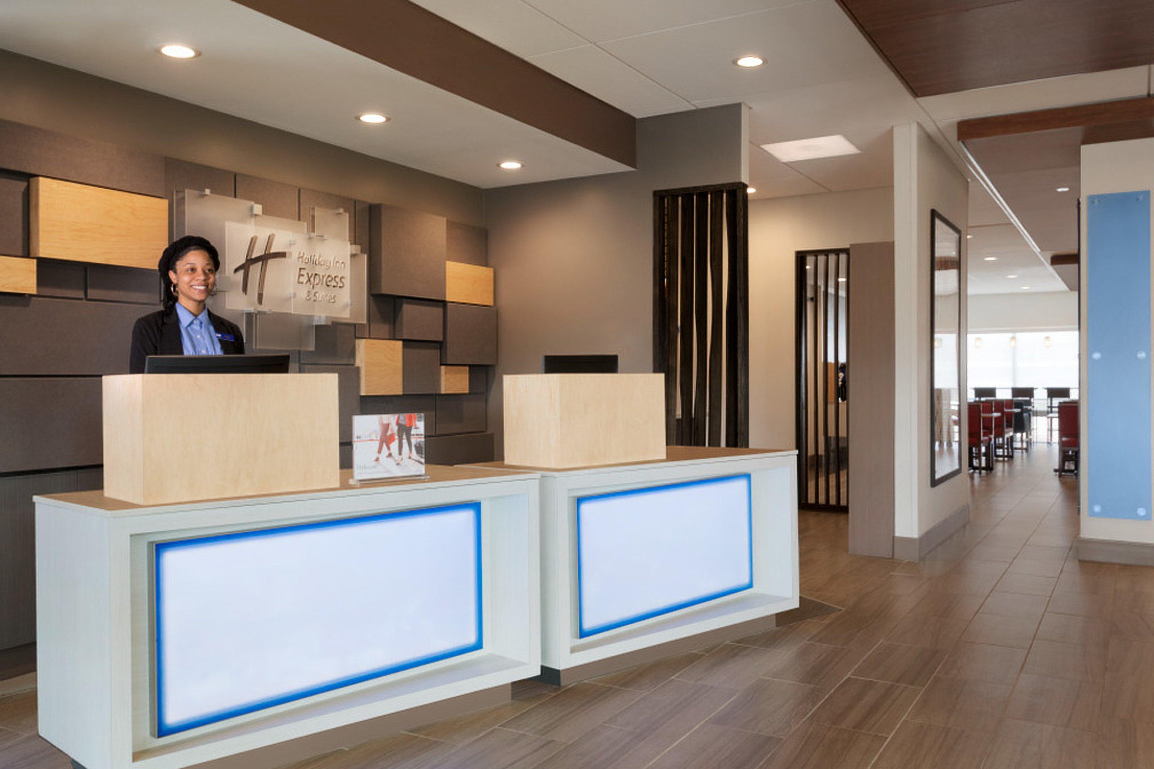 Holiday Inn Express & Suites - Cincinnati Ne - Red Bank Road By Ihg Екстериор снимка